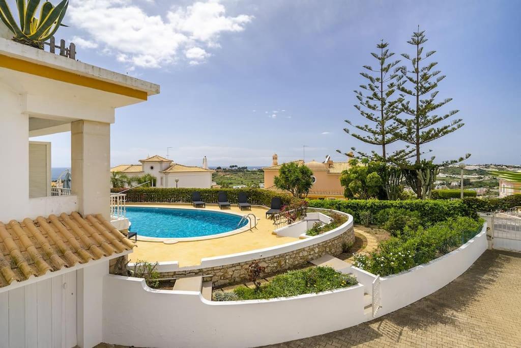 Villa Marina - Pool & Sea View Albufeira Exteriör bild